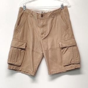 Old Navy men's trendy khaki cargo shorts pants Size: 30